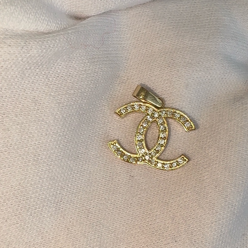 14KT REAL Gold and diamonds Women's Pendant